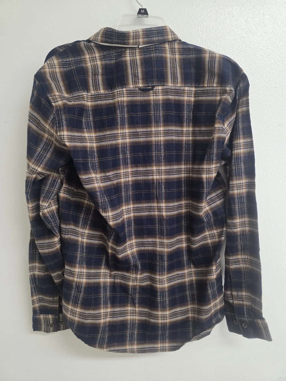 Men’s Navy and Tan Plaid Button-Up Shirt (0524)